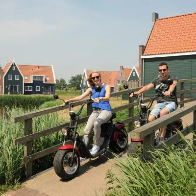 Louez un scooter électrique à partir de votre hébergement