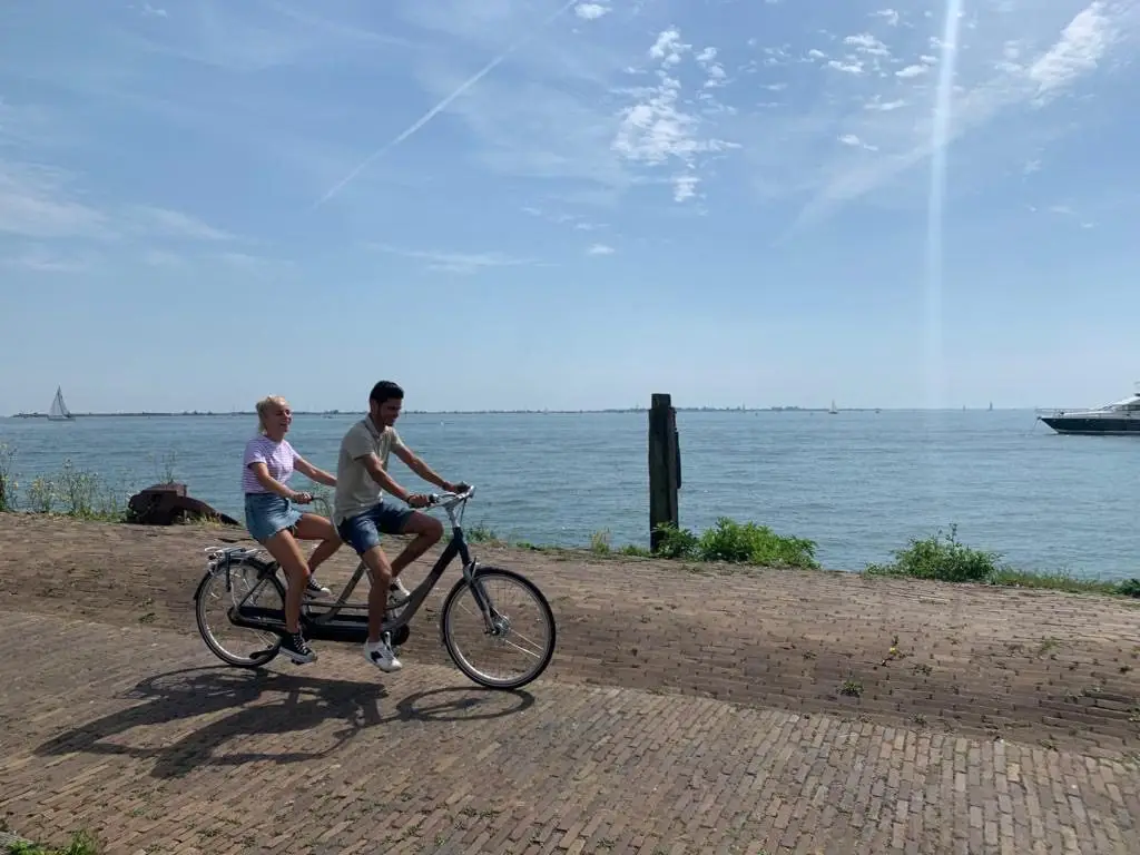 Tandem huren in Volendam - Afbeelding 14